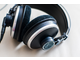 AKG - 
