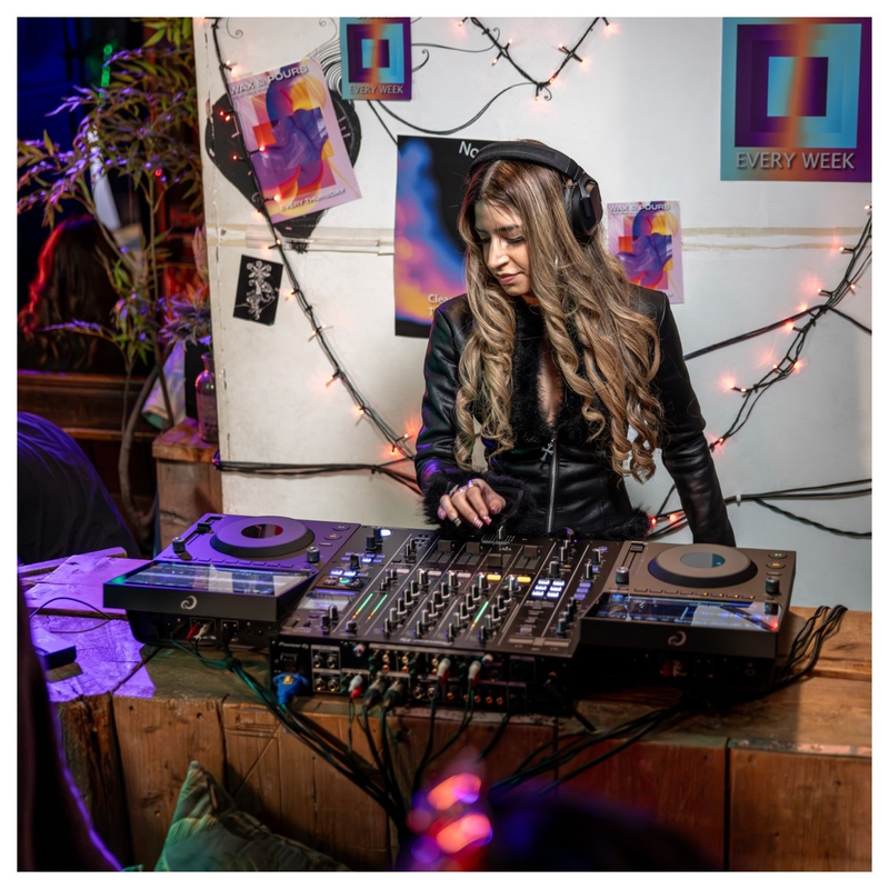 PIONEER DJ - 