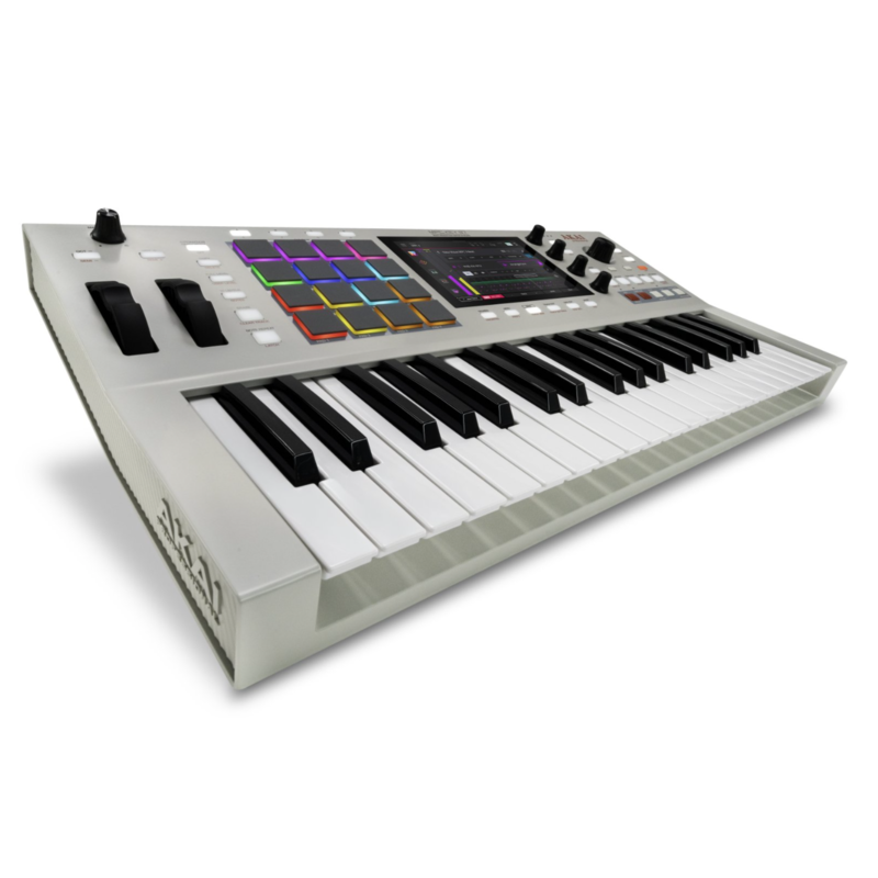 AKAI - 