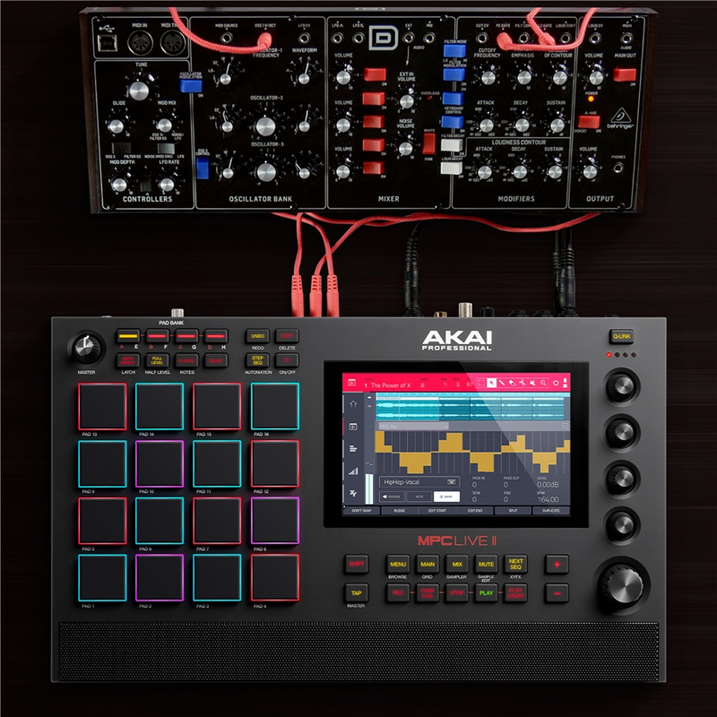 AKAI - Groovebox con Display Touch da 7